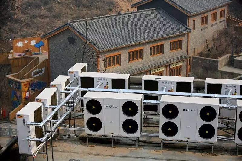 空气源热泵
